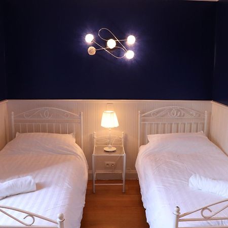 Hostel Lybeer Private Rooms Just For Two! Brugge Rom bilde